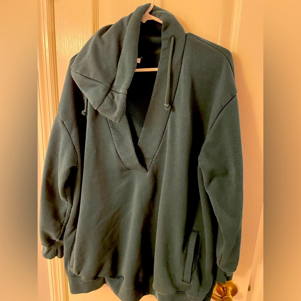 Old Navy Maternity Sweatshirt